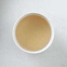 Load image into Gallery viewer, Folded Mountain Green Tea